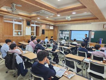 5�� ���Ƹ� Ȱ��(�ܺΰ�����û) ÷���̹���