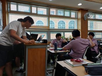 100�� ��� ÷���̹���