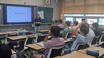 �ַθ��� ���� ���Ƹ� �ܺΰ��� ��û  ÷���̹���